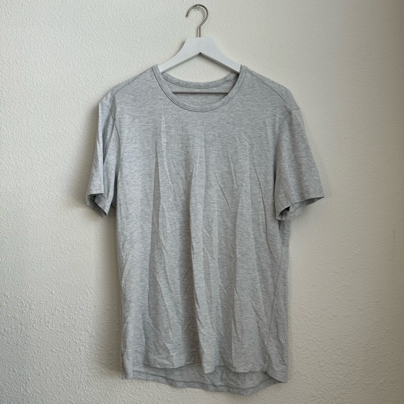 Lululemon 5 Year Basic Tee *Updated Fit
Heathered Core Ultra Light Grey - Picture 2 of 4